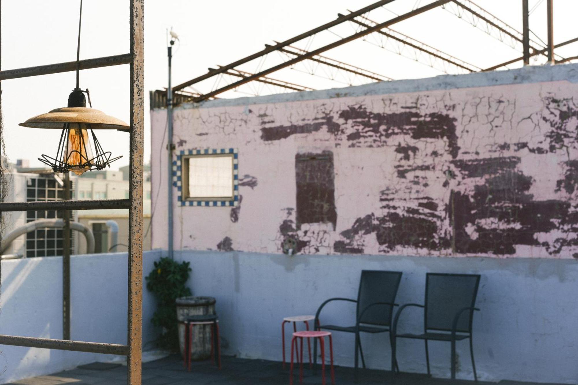 טאינאן Loft18 Hostel מראה חיצוני תמונה