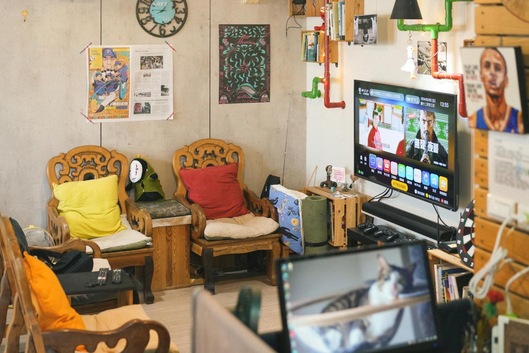 טאינאן Loft18 Hostel מראה חיצוני תמונה
